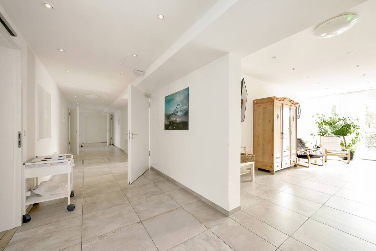 Intensivpflege Pflegedienst Schwalmtal Linimed NRW Wohngemeinschaft Flur 2