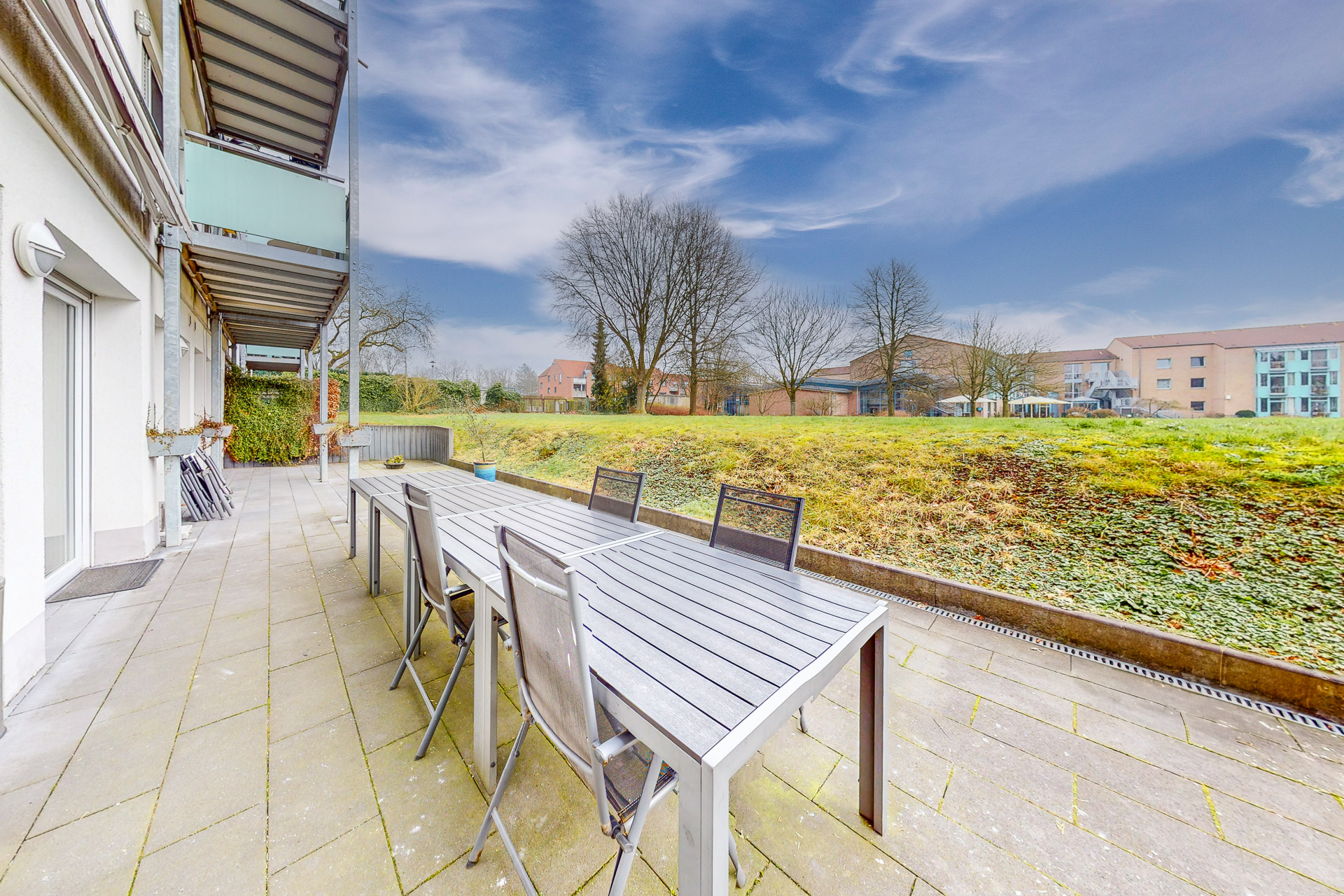 Intensivpflege Pflegedienst Schwalmtal Linimed NRW Wohngemeinschaft Terasse